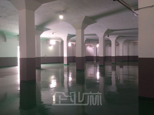 徐汇 高标准楼上仓库2240平 5吨货梯