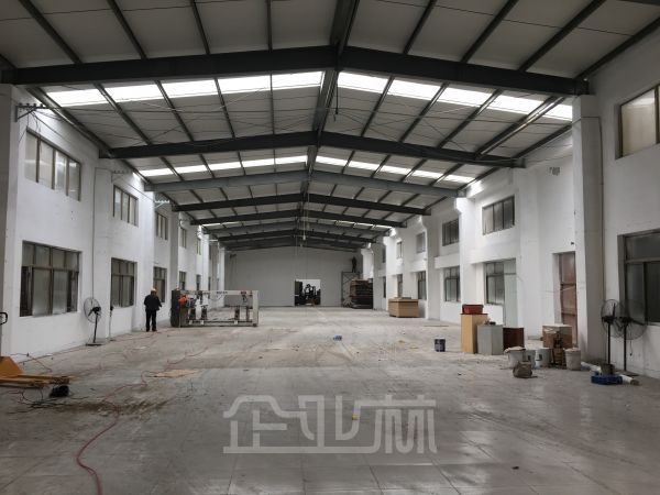 华新 嘉松中路独门独院单层厂房1500平 6米