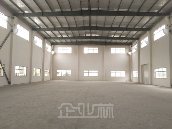 新桥 独门独院单层厂房2700平 绿证104板块