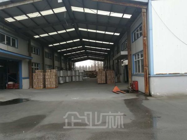 华东路独门独院1300㎡厂房+场地出租