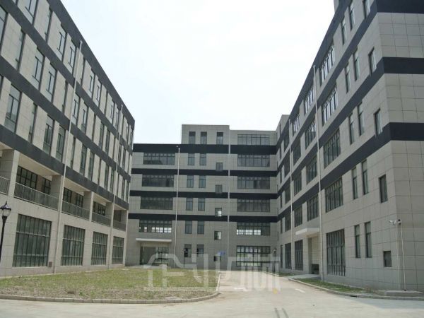 厂房内饰图