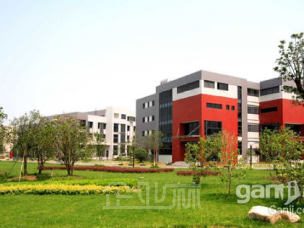 厂房内饰图