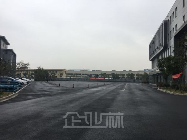 浦东新区21000平多层厂房可分割出租