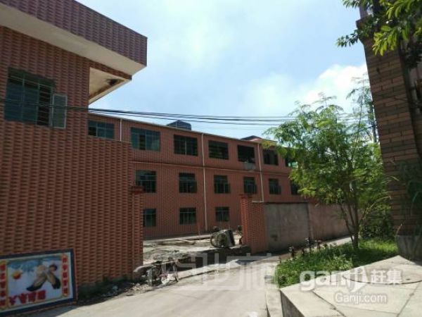 厂房正门图