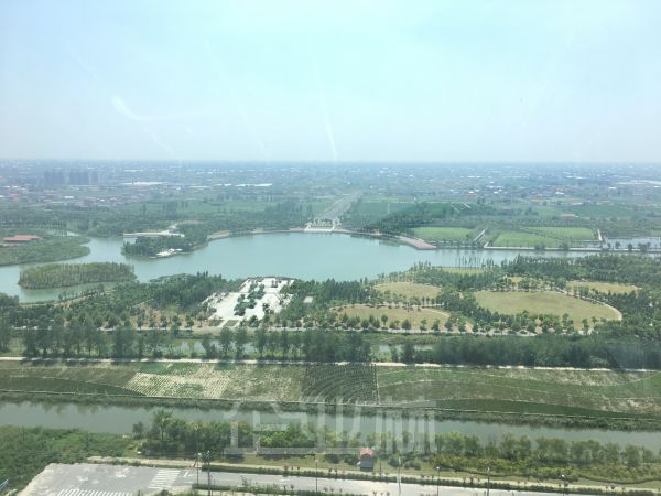 土地正门图