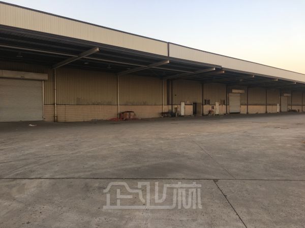 仓库正门图