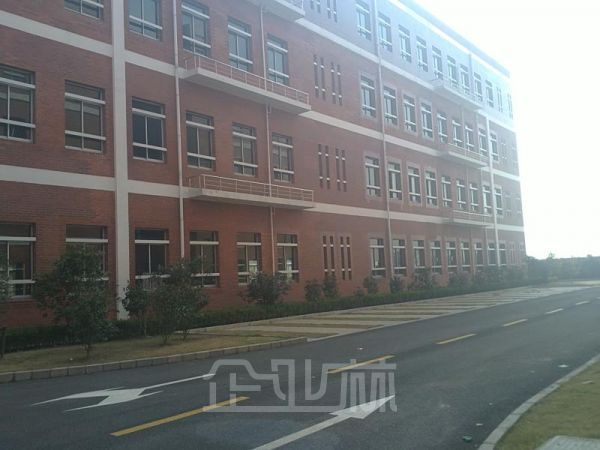 厂房内饰图
