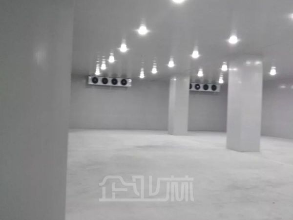 仓库正门图