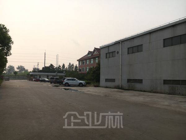 厂房正门图