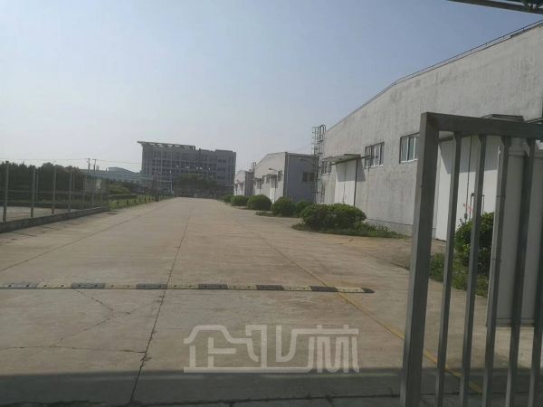 金山兴塔两万平方米物流仓储空间出租