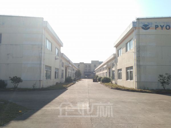 厂房内饰图