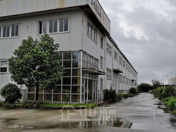 金山工业园区11亩4800平方米单层厂房出售