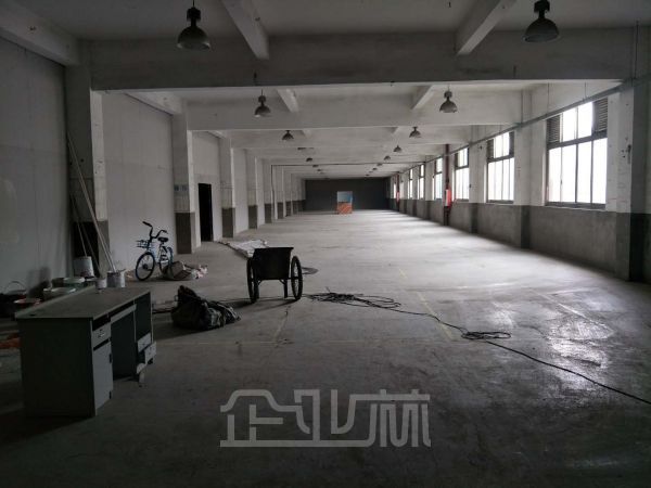 出租:奉贤西渡5500平方双层厂房