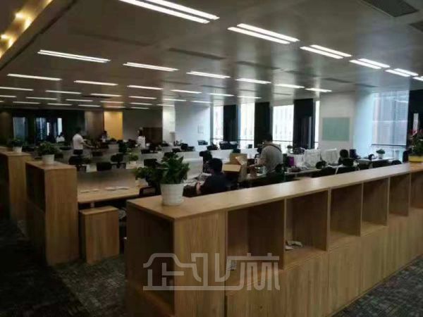 办公正门图