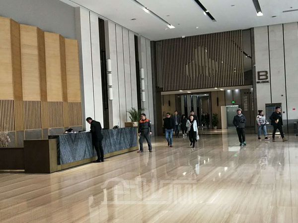 办公正门图