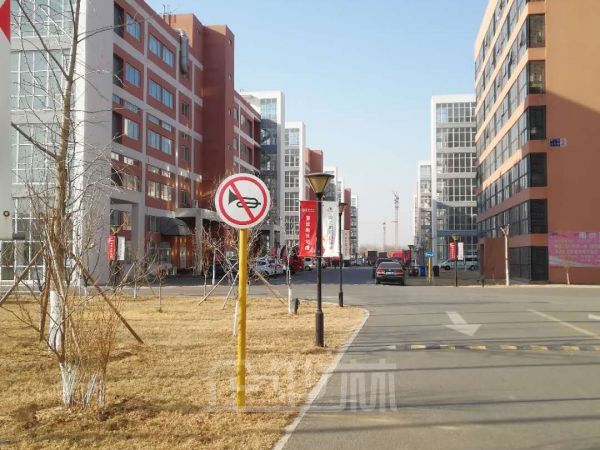 厂房内饰图