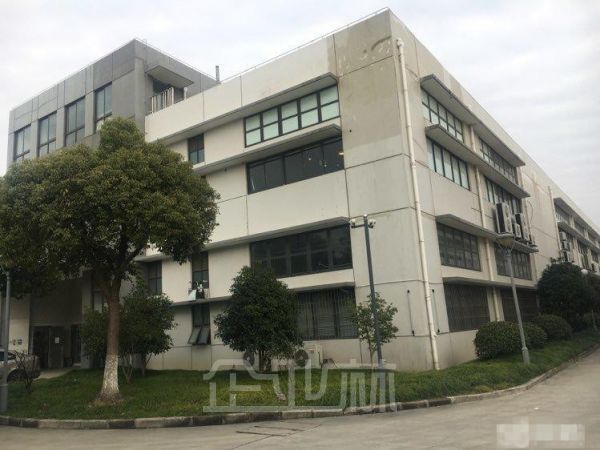 出租:奉贤南桥园区8000平米火车头双层厂房,可分割