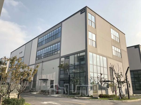 出售苏州昆山2600平全新厂房,产证齐全