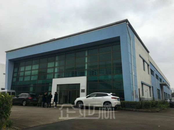 出租: 浦东万祥园区104板块2500平方标独栋单层火车头厂房