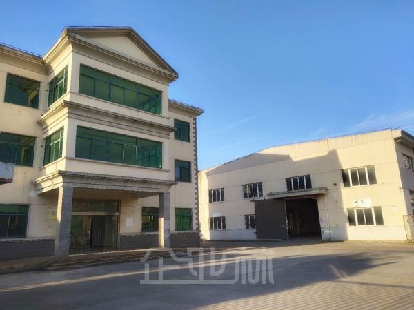 奉贤柘林6300平方独门独院厂房出租,高12米有行车