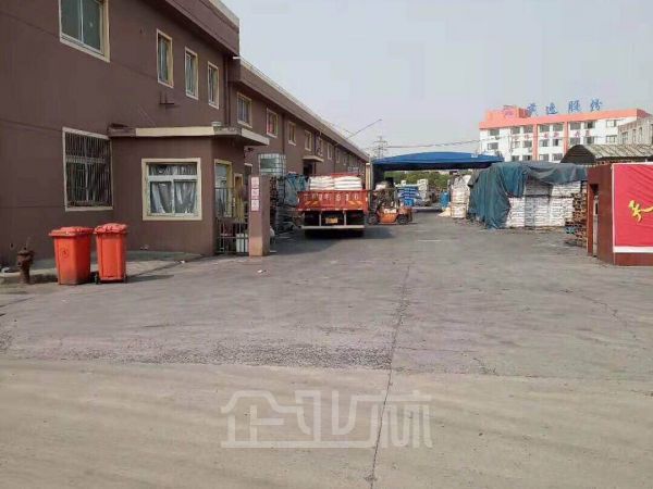 嘉定宝钱公路12000平方厂房出租,104版块、有行车。高8米,可隔成独门独院