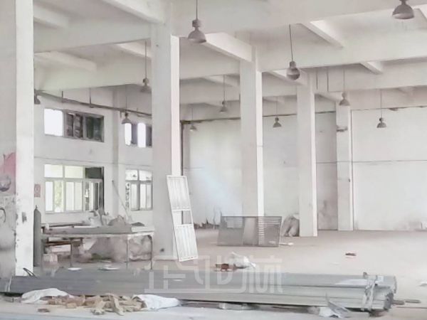 出租上海浦东双层小面积厂房1650平!104地块