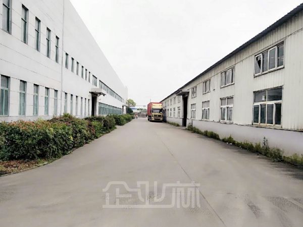 松江李塔汇单层厂房出租面积6000平