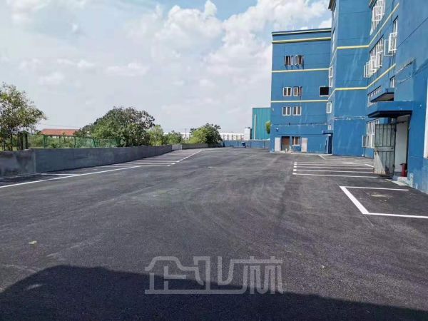 出租:松江九亭涞坊路厂房 4680平 多层 证件齐全