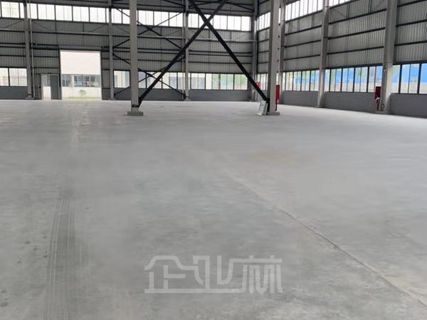 出租:松江洞泾振业路厂房 2000平 多层 配备齐全