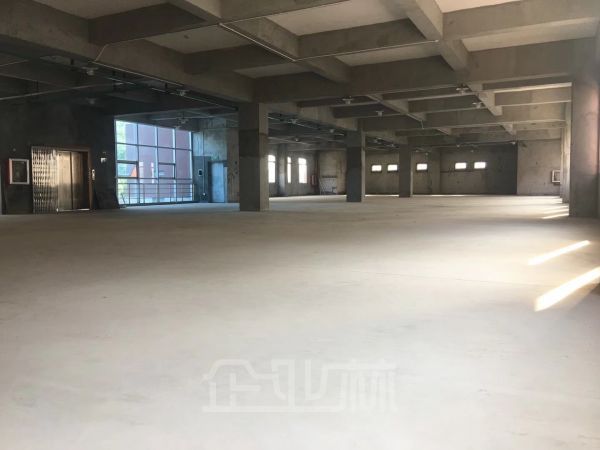 出售:松江小昆山光华路厂房 975平 多层 独立产证
