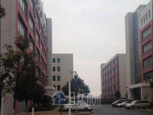 厂房正门图