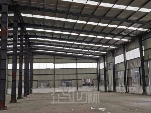 出租:松江104板块独门独院单层11米层高2470平厂房 可做油漆