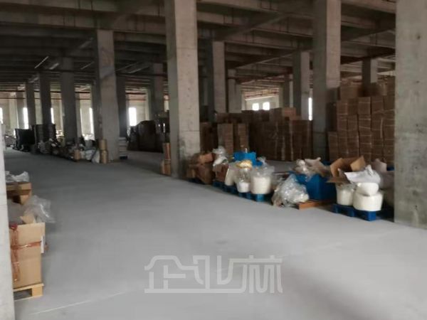奉贤南桥12000平三层厂房对外出租 租金1.1元/天/平米