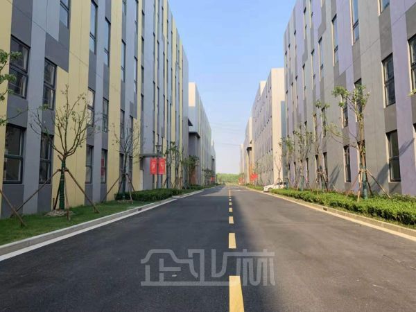 厂房内饰图