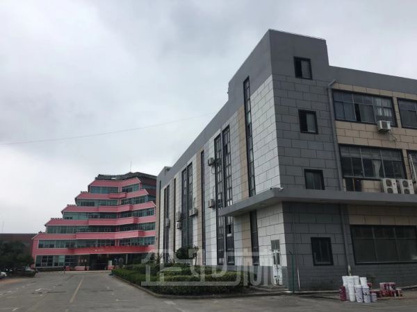 出租:闵行梅陇104板块8000平厂房 可分割