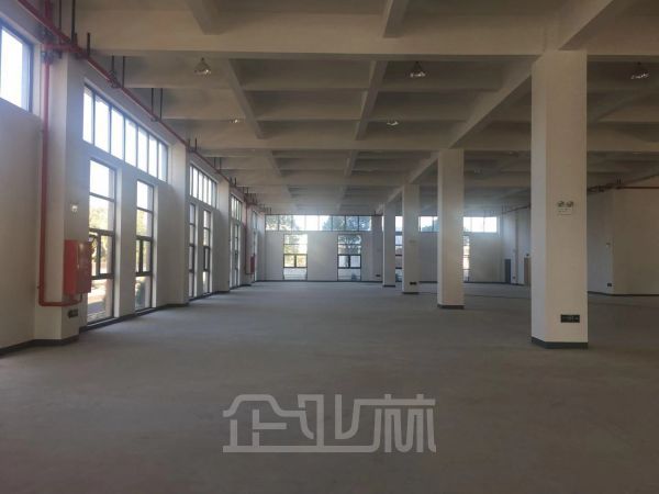 厂房正门图