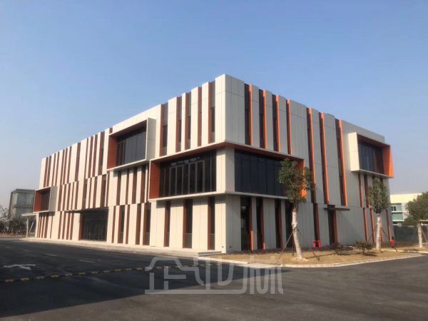 紧邻虹桥机场 医药产业园独栋厂房4500平