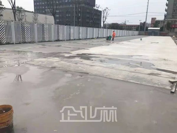 出租松江新城独门独院8亩空地