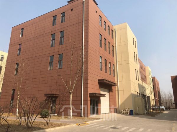 厂房内饰图