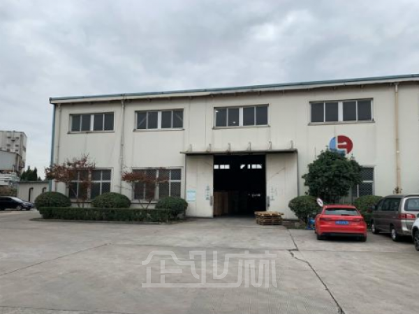 出租松江工业区1100平一层厂房仓库;