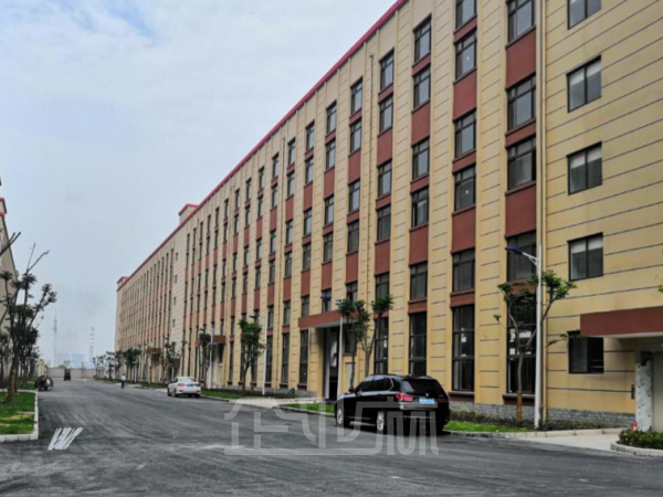 宝山罗店工业区104地块独门独院厂房出租面积51000平,新造高标准厂房