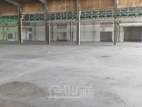 青浦工业区香花桥镇独门独院单层高平台仓库出租面积18000平,场地大,配套完善