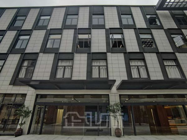 上海奉贤南桥1782平双层厂房对外出售 报价12000元/平米（稀缺资源，先到先得）