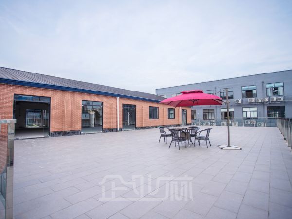 【独栋】乐业LOFT创意中心稀有创意独栋，房型正气无柱，层高5米3，影视文化艺术设计类行业首选