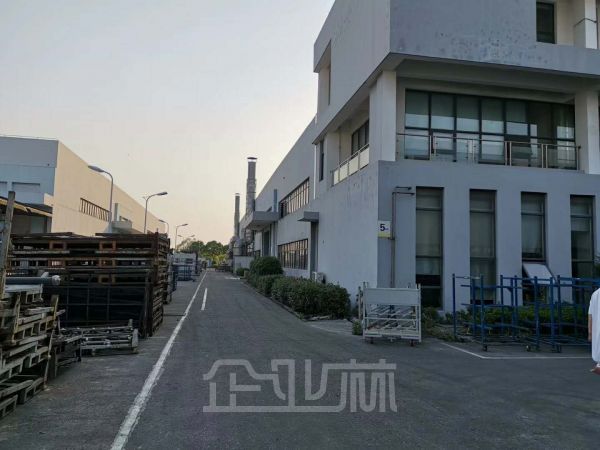 浦东祝桥独门独院单层厂房出租面积13000平,大小好分割,