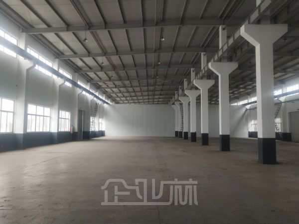 奉贤青村104地块 独院单层3458平米行车厂房出租,原房东直接出租,没有公摊!!