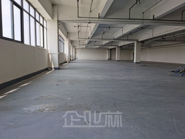 厂房内饰图