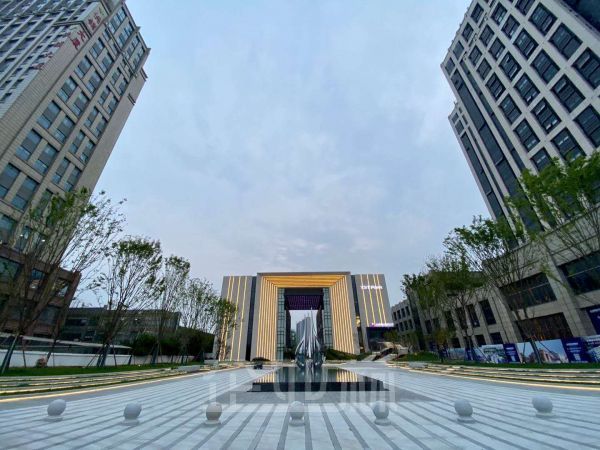 出售丨奉贤全新独栋火车头单层厂房,层高10米,可架行车