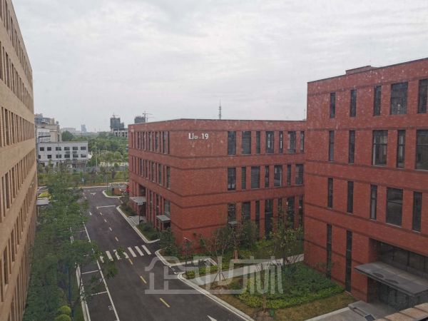 上海宝山全新厂房出租,可环评,可注册