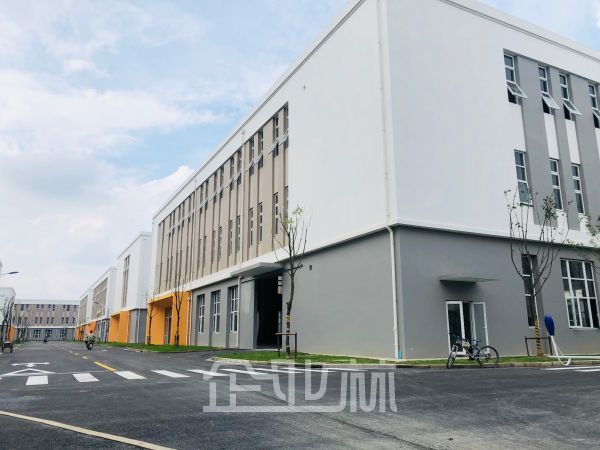 出售嘉兴海盐双层厂房,层高10m+5m,可架10T行车 50年产权